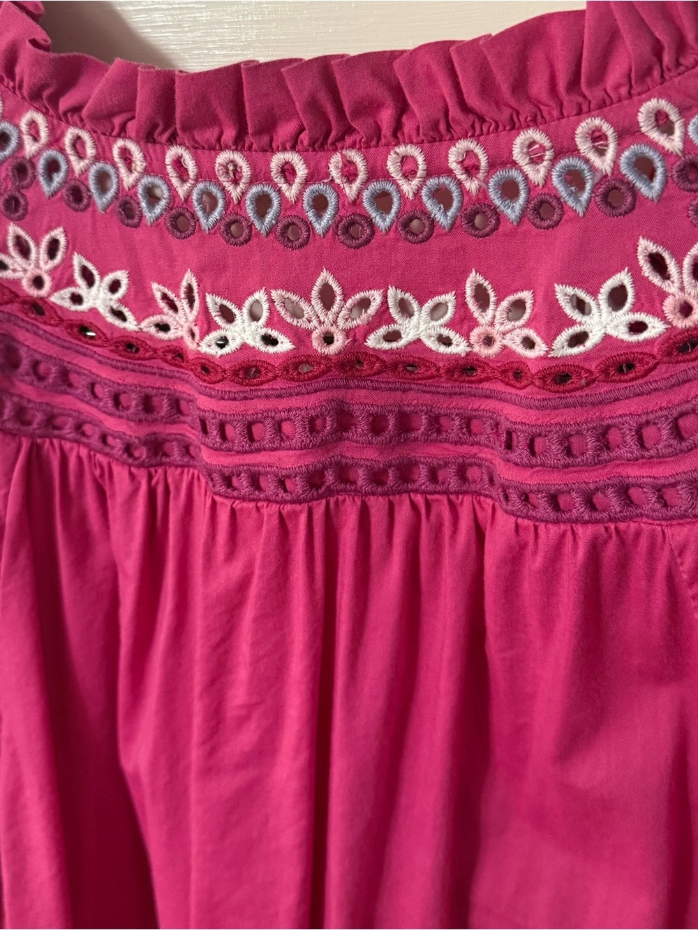 Soft Surroundings Embroidered Eyelet Fuchsia Peasant Top - Picture 9 of 9